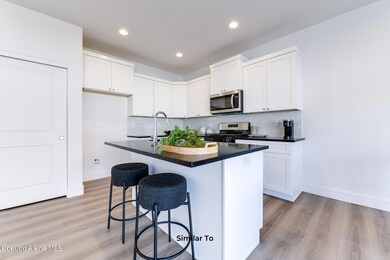 6 - 1478 sf-8 ST