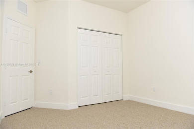 10534 NW 70th Ln, Doral, FL 33178 - photo 5