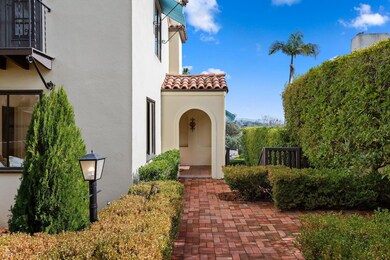 Courtyard to front door