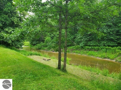 5363 Keystone Rd, Turner, MI 48765 - photo 6