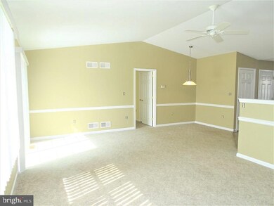 4144 Green Park Dr, Mount Joy, PA 17552 - photo 3