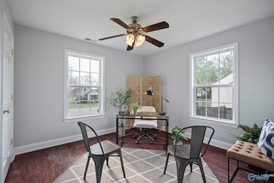 1927 Vanderbilt Cir SW, Huntsville, AL 35801 - photo 5