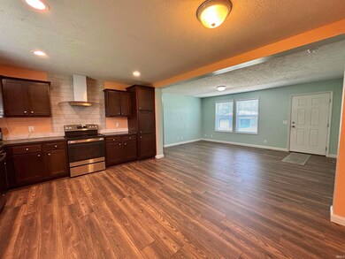 215 N Jefferson St, Lyons, IN 47443 - photo 5