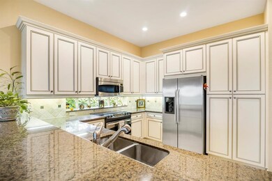 8832 Morgan Landing Way-large-019-11-Kit
