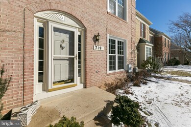 719 Leister Dr, Lutherville Timonium, MD 21093 - photo 2