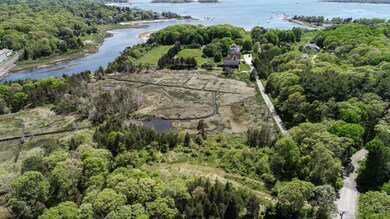 335 Franklin St, Vineyard Haven, MA 02568 - photo 5