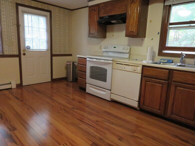 27 Josselyn Place unit 1, Newton Highlands, MA 02461 - photo 4