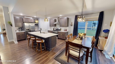 518 Hidden Village Ln, Holland, OH 43528 - photo 6