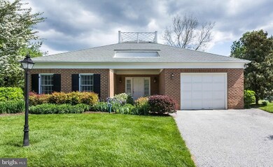 616 Brightwood Club Dr, Lutherville Timonium, MD 21093 - photo 2