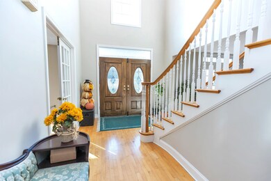 231 Amherst Rd, MerriMacK, NH 03054 - photo 5