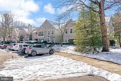 2220 Springwood Dr unit 109B, Reston, VA 20191 - photo 4
