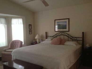 Master Bedroom3