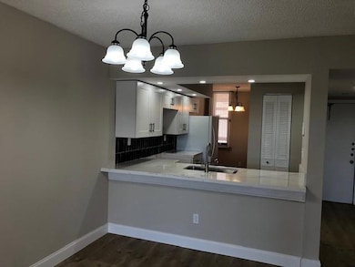 The Royal Palm at Plantation unit 511, Plantation, FL 33317 - photo 5