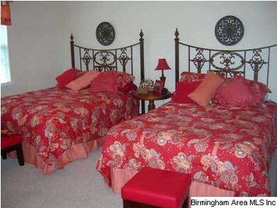 This is a nice size bedroom