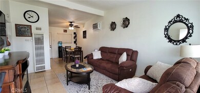 15067 Rosemary Dr, Fontana, CA 92335 - photo 4