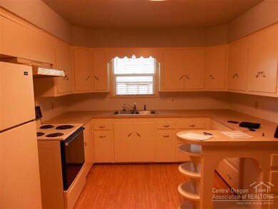 unlisted-address, Redmond, OR 97756 - photo 3