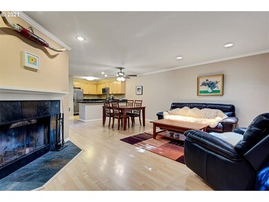 3950 Carman Dr unit 3950, Lake Oswego, OR 97035 - photo 6