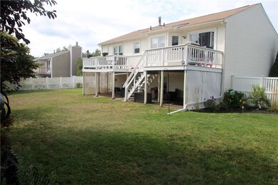 7 Huckleberry Ln, West Warwick, RI 02893 - photo 4