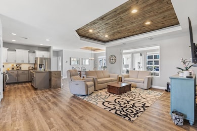 7441 15th St S, Fargo, ND 58104 - photo 5