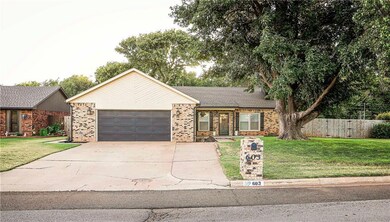 603 N Lester St, Elk City, OK 73644 - photo 2