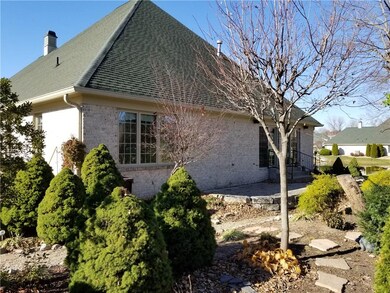 3381 Nottinghill Dr E, Plainfield, IN 46168 - photo 4