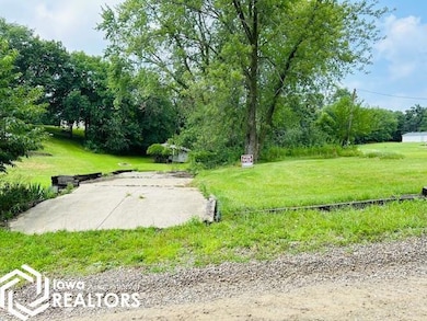 161 Hillcrest Ridge, Montezuma, IA 50171 - photo 2