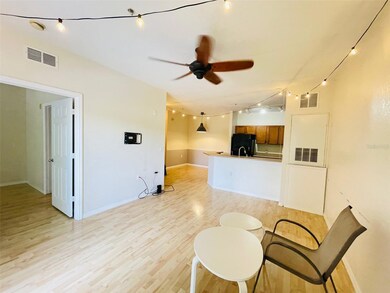 8201 Claire Ann Dr unit 202, Orlando, FL 32825 - photo 5