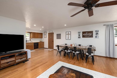 3326 E Independence St, Springfield, MO 65804 - photo 7