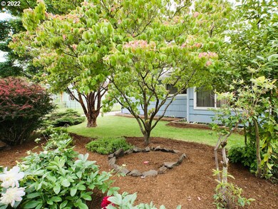 1490 Golden Ave, Eugene, OR 97404 - photo 4