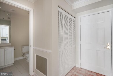 1320 N Wayne St unit 404, Arlington, VA 22201 - photo 7