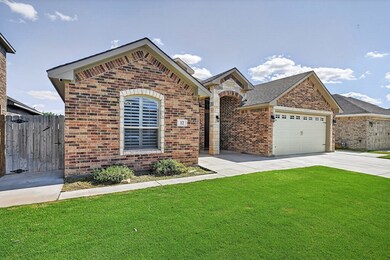 12 Balmoral Cir, Odessa, TX 79765 - photo 3