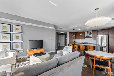 Park East Tower Condos unit 804, Saint Louis, MO 63108 - photo 7