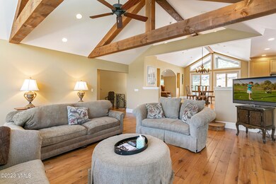 342 Eagle Dr-020