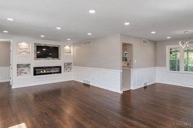 6085 Capri Dr, Cincinnati, OH 45224 - photo 4