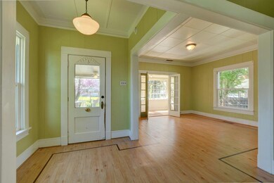 547 Laurel St, Central Point, OR 97502 - photo 7