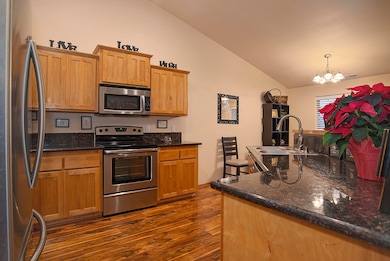 7-kitchen_dining