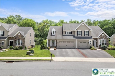 2352 Creekside Dr, Coplay, PA 18037 - photo 4