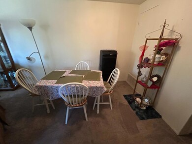 4766 Greenholme Dr unit 4, Sacramento, CA 95842 - photo 6