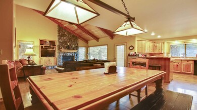 17741 Topflite Ln unit 14, Sunriver, OR 97707 - photo 5