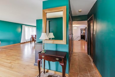 858 Academy Ave, Matteson, IL 60443 - photo 2