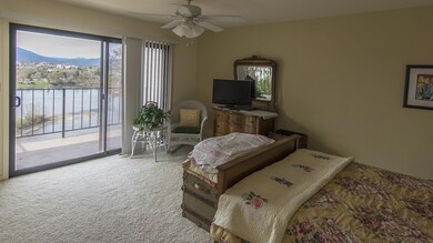 Bedroom2