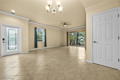 Entrance foyer with ornamental molding, a healthy