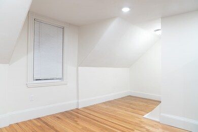 3 Porter St unit 5, Somerville, MA 02143 - photo 4