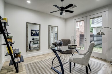 1405 Indiana St unit C, Houston, TX 77006 - photo 5