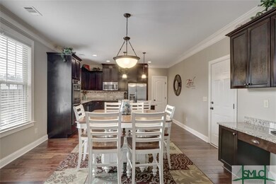 Kitchen with eat in area