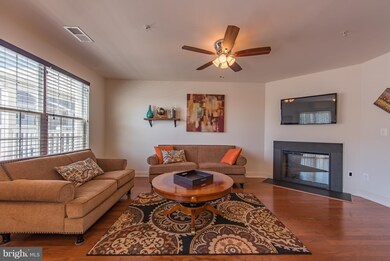 11830 Little Seneca Pkwy unit 1192, Germantown, MD 20876 - photo 3