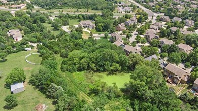 9560 Cherry Ln, Lenexa, KS 66220 - photo 3