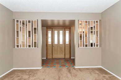 10011 W Caron Dr, Sun City, AZ 85351 - photo 3