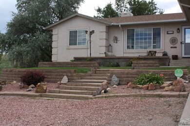 MANICURED LAWN/XEROSCAPPED