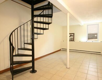 206 H St, Boston, MA 02127 - photo 2